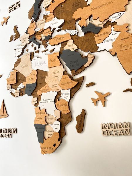 Дерев'яна карта світу колір "Coffee" world-map-coffee фото